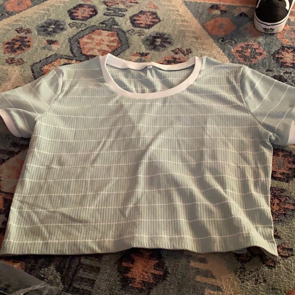 Blue and white romwe large crop top